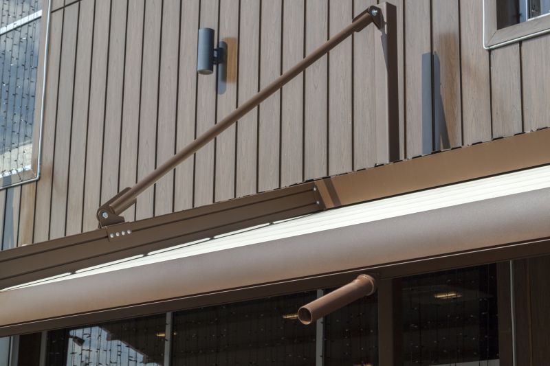 Commercial Seamless Gutter Repair